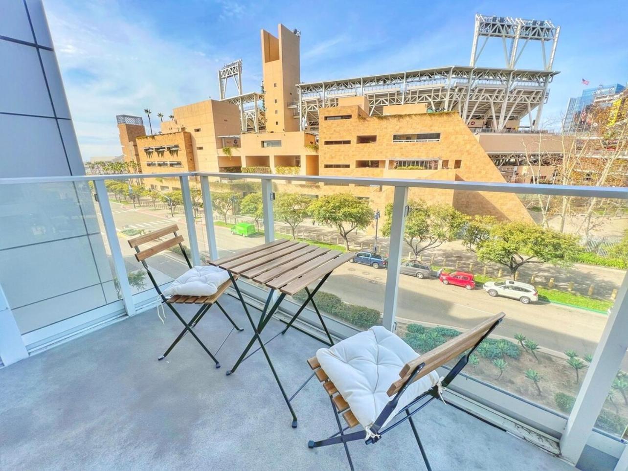 Stunning Apartment By Petco Park! San Diego Exterior photo